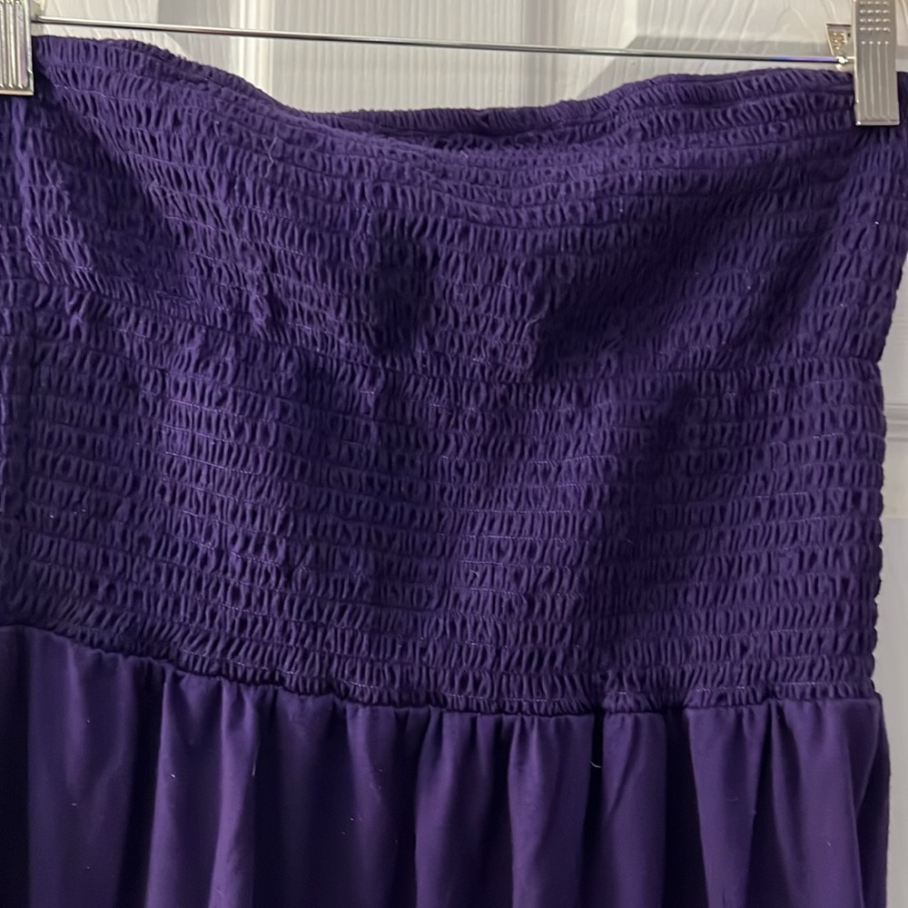 Dress - Picture 2 of 5